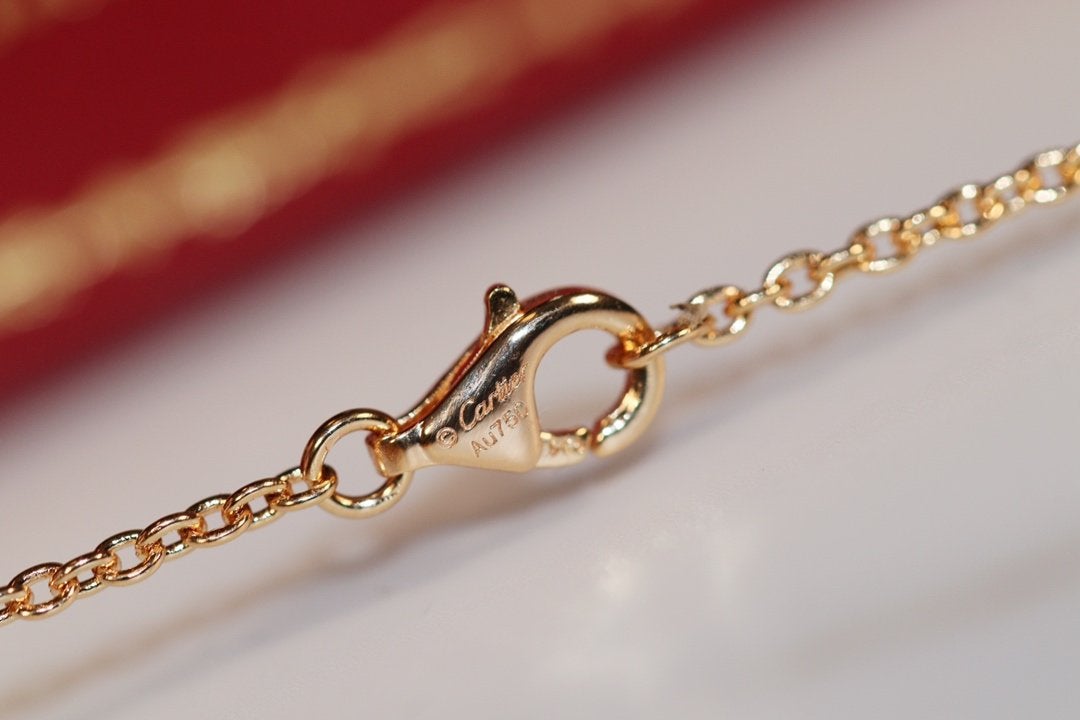 LUXEIFY LOVE NECKLACE PINK GOLD AND SILVER