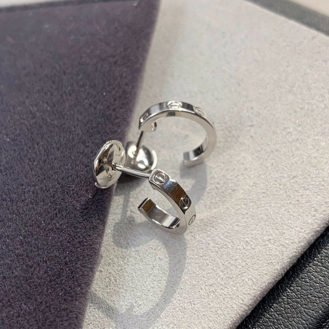 LUXEIFY LOVE EARRINGS 2.65MM SILVER