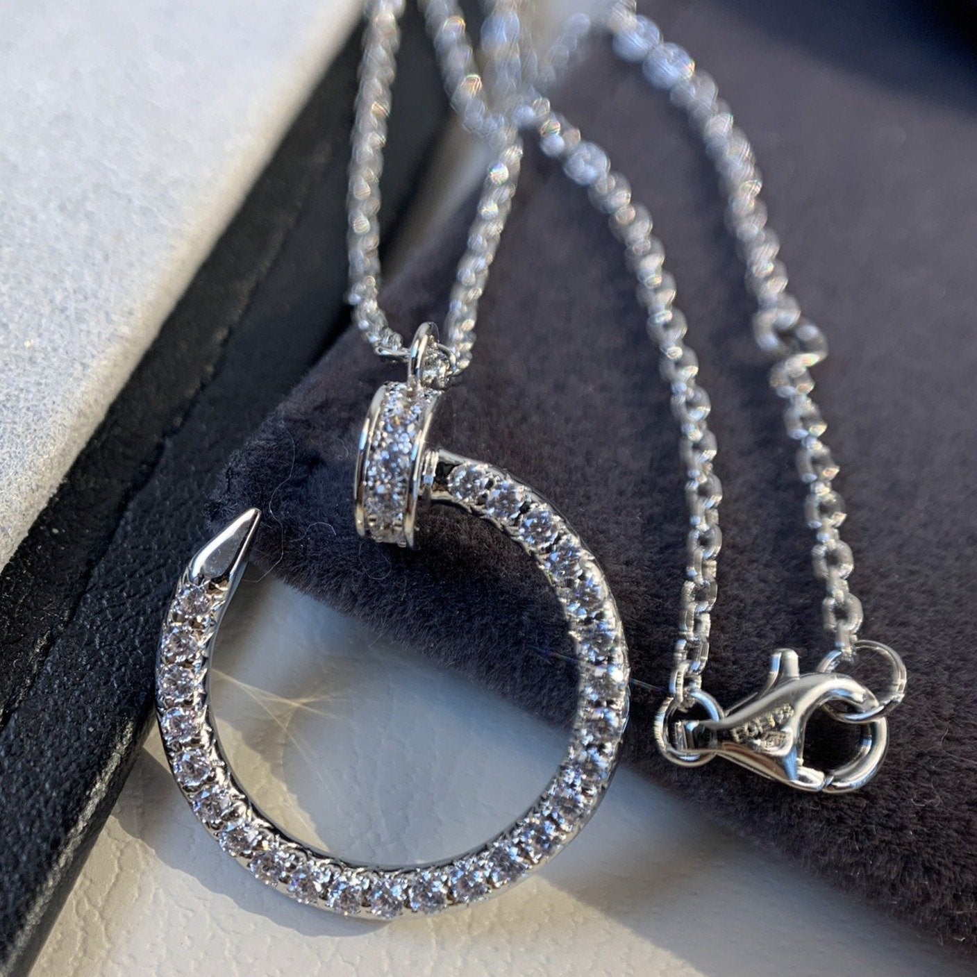 LUXEIFY JUSTE NECKLACE SILVER DIAMONDS