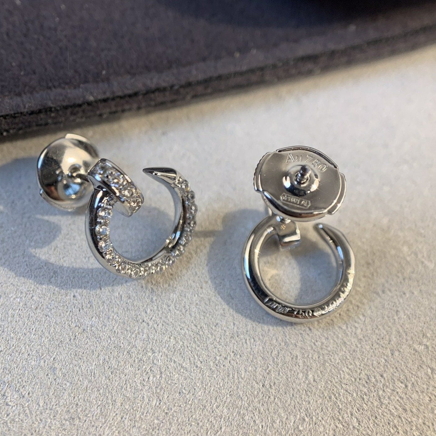 LUXEIFY JUSTE EARRINGS SILVER DIAMONDS