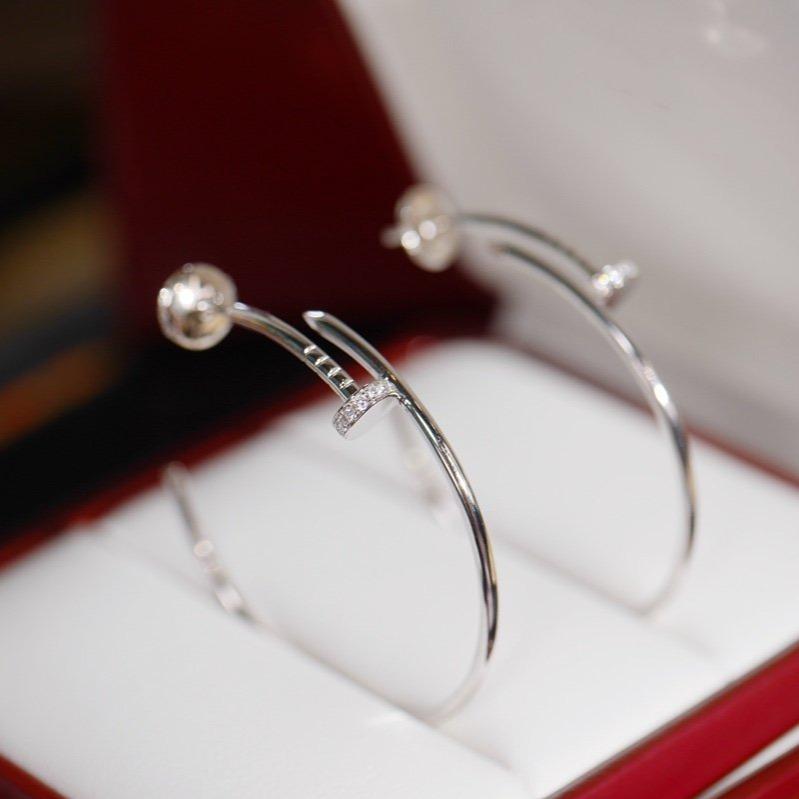LUXEIFY JUSTE EARRINGS DIAMONDS 1.8MM