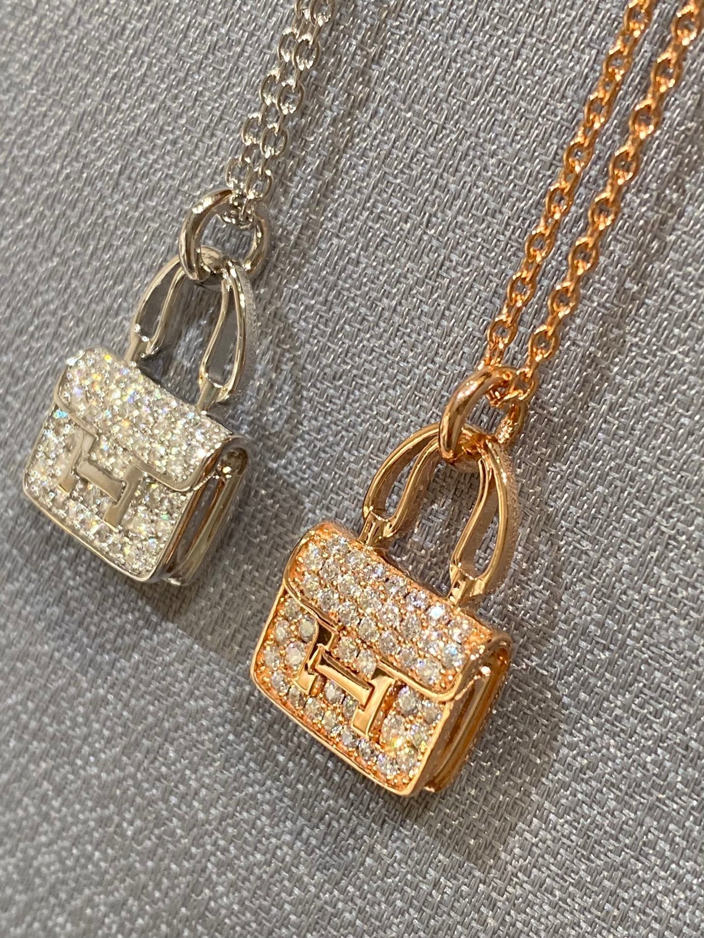 LUXEIFY CONSTANCE PEDANT DIAMOND NECKLACE