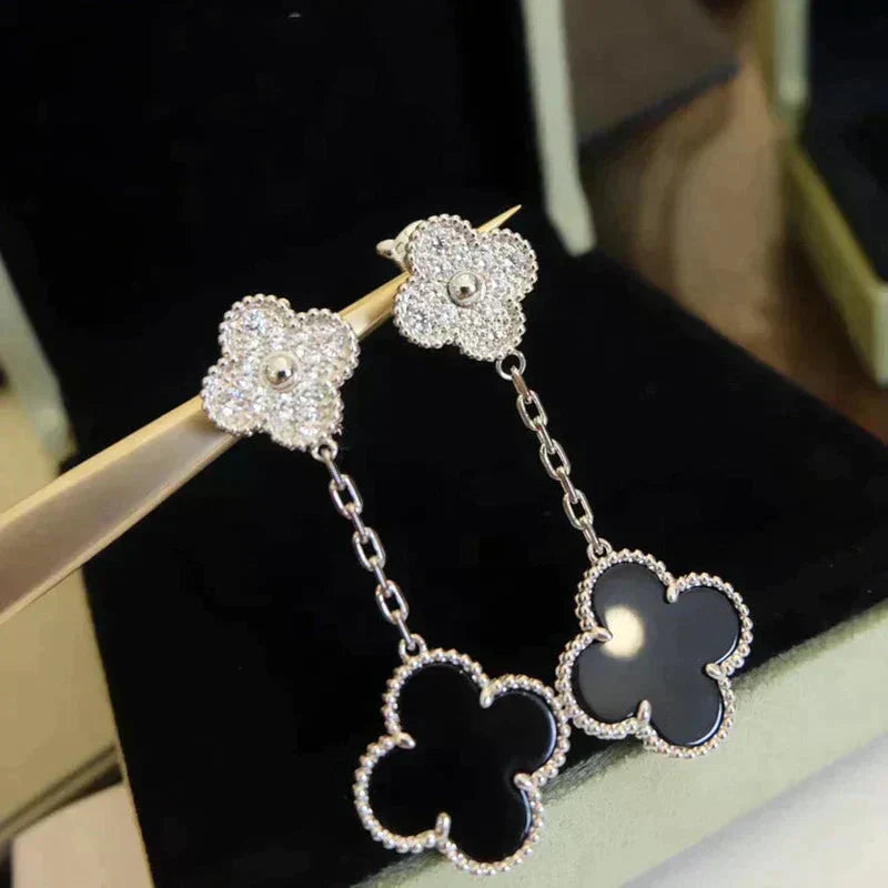 CLOVER 2 MOTIFS DIAMOND ONYX EARRINGS SILVER