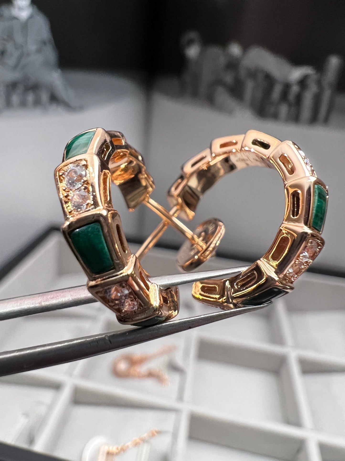 LUXEIFY SERPENTI MALACHITE PINK GOLD EARRINGS
