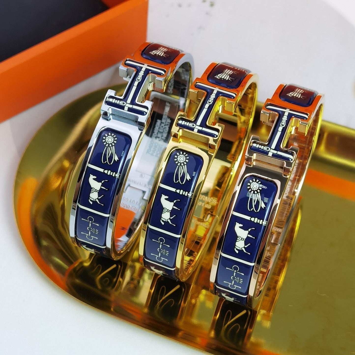 LUXEIFY H COUVERTURES DARK BLUE BRACELET
