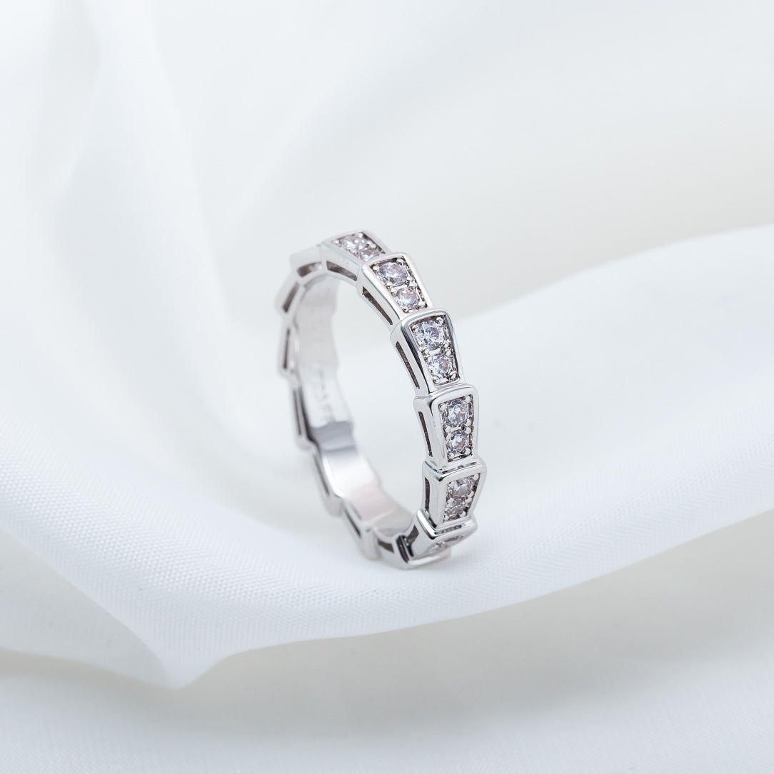 LUXEIFY SERPENTI RING SILVER DIAMOND PAVED 3MM