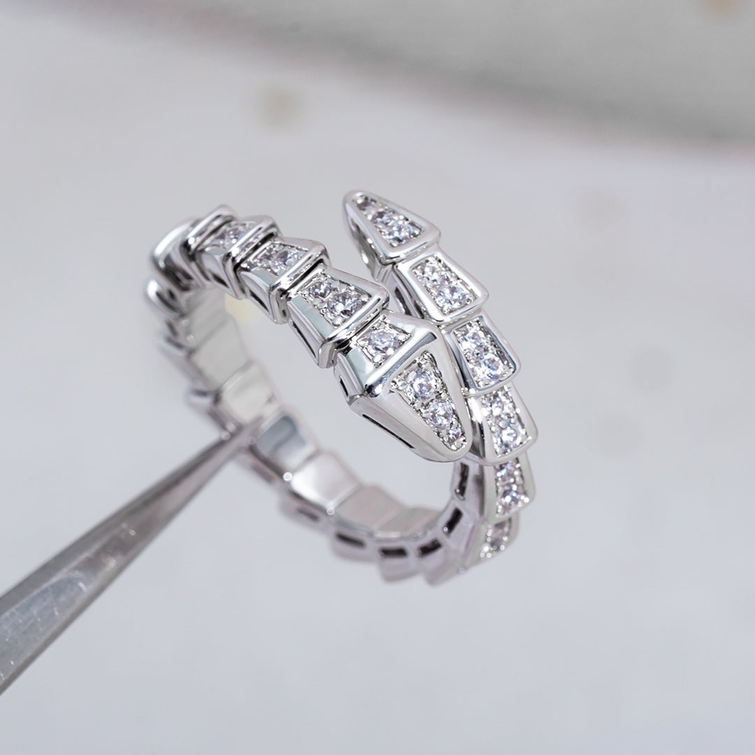 LUXEIFY SERPENTI RING SILVER DIAMOND PAVED 4MM