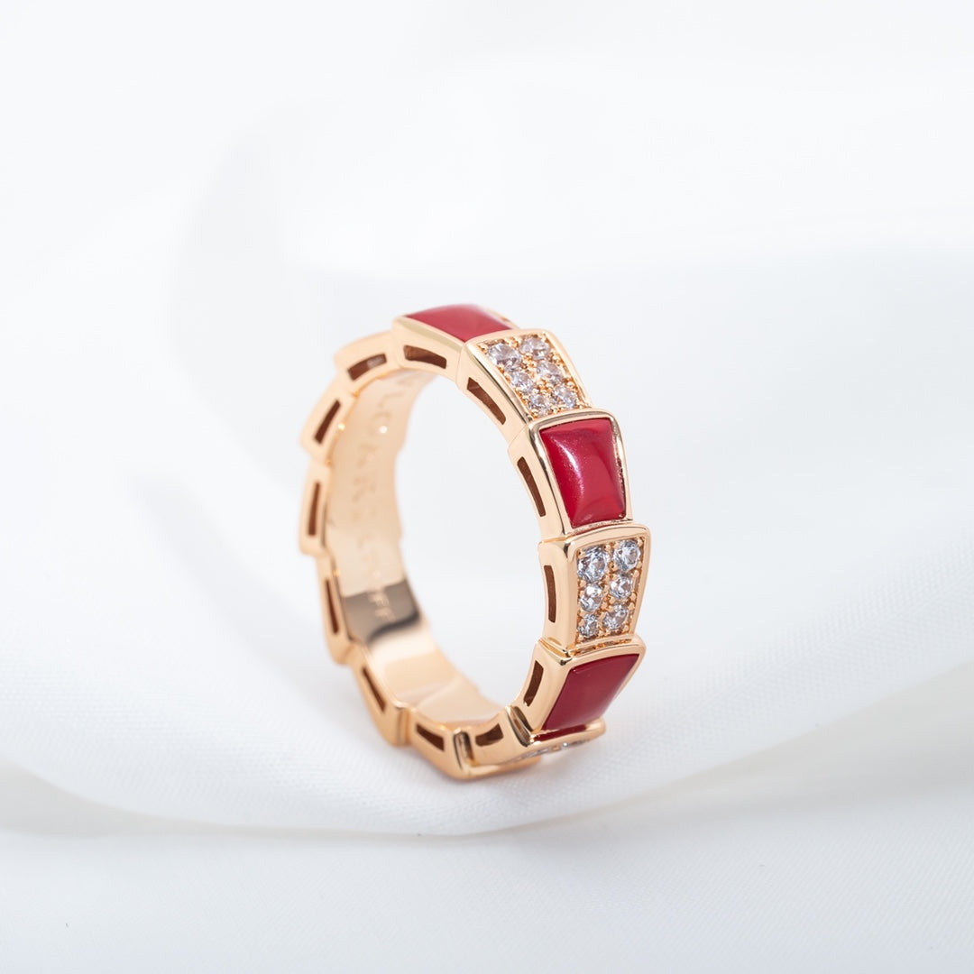 LUXEIFY SERPENTI RING PINK GOLD CARNELIAN DIAMOND PAVED 4MM