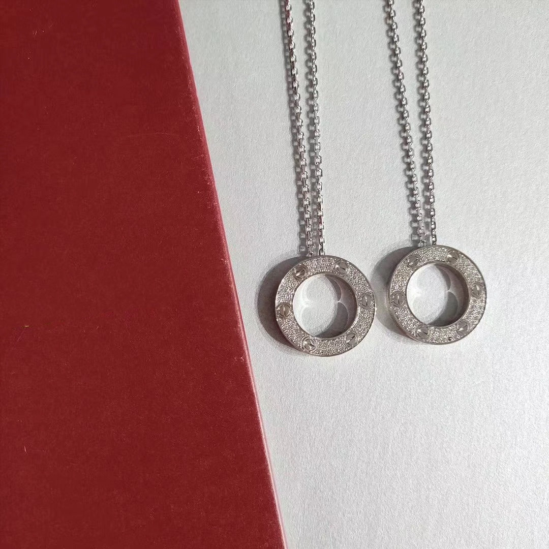 LUXEIFY LOVE NECKLACE ADJUSTABLE SILVER