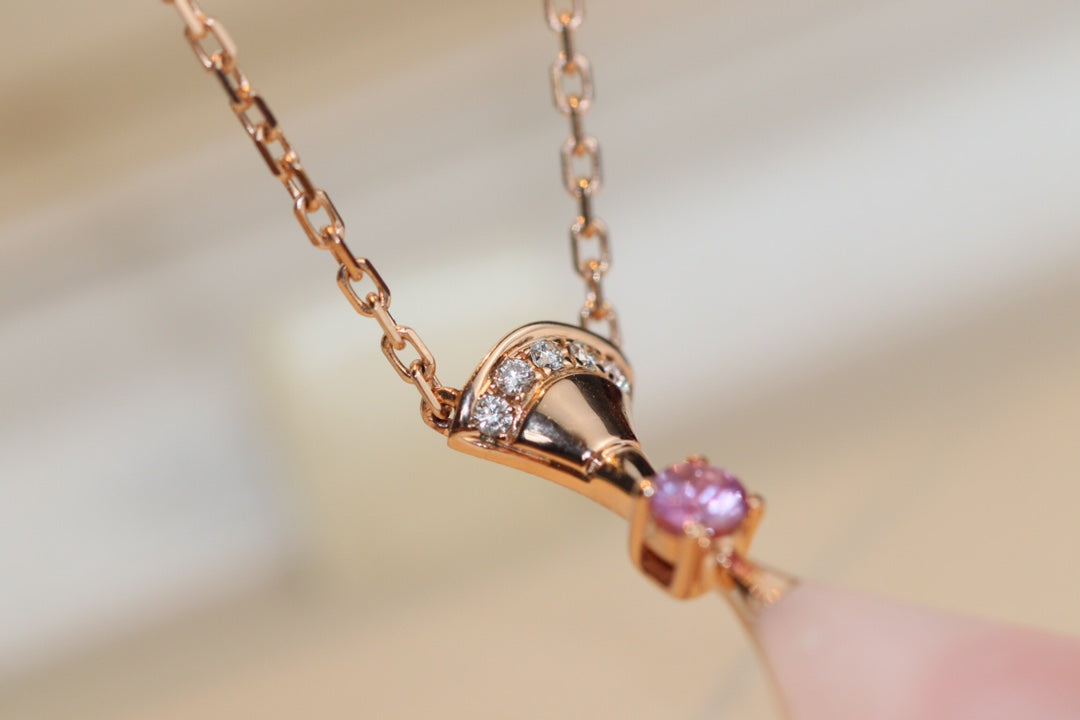 LUXEIFY DREAM NECKLACE PINK MOP DIAMOND