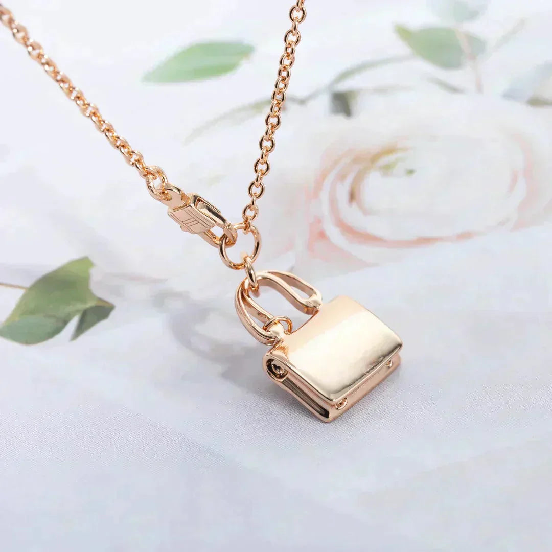 LUXEIFY AMULETTE PEDANT ROSE GOLD NECKLACE