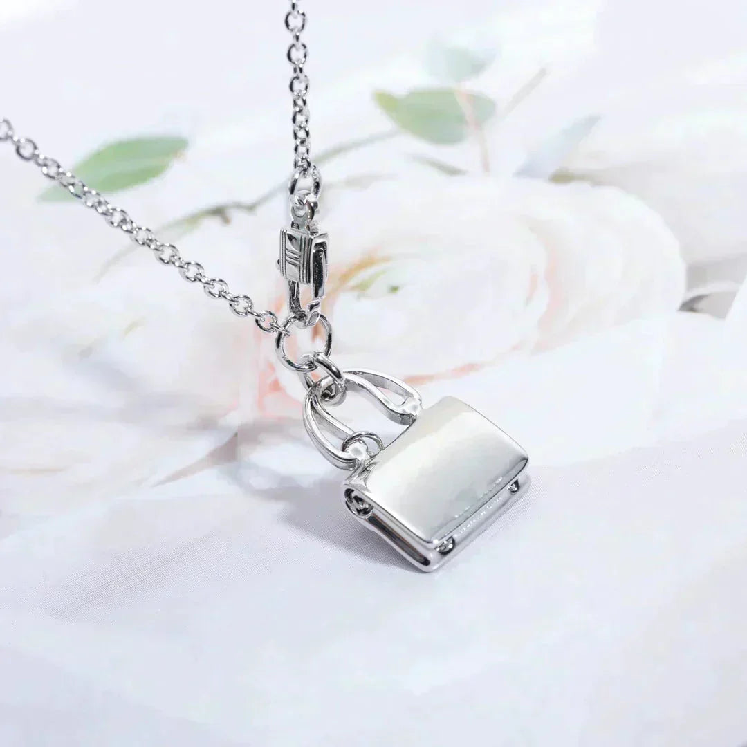 LUXEIFY AMULETTE PEDANT SILVER NECKLACE