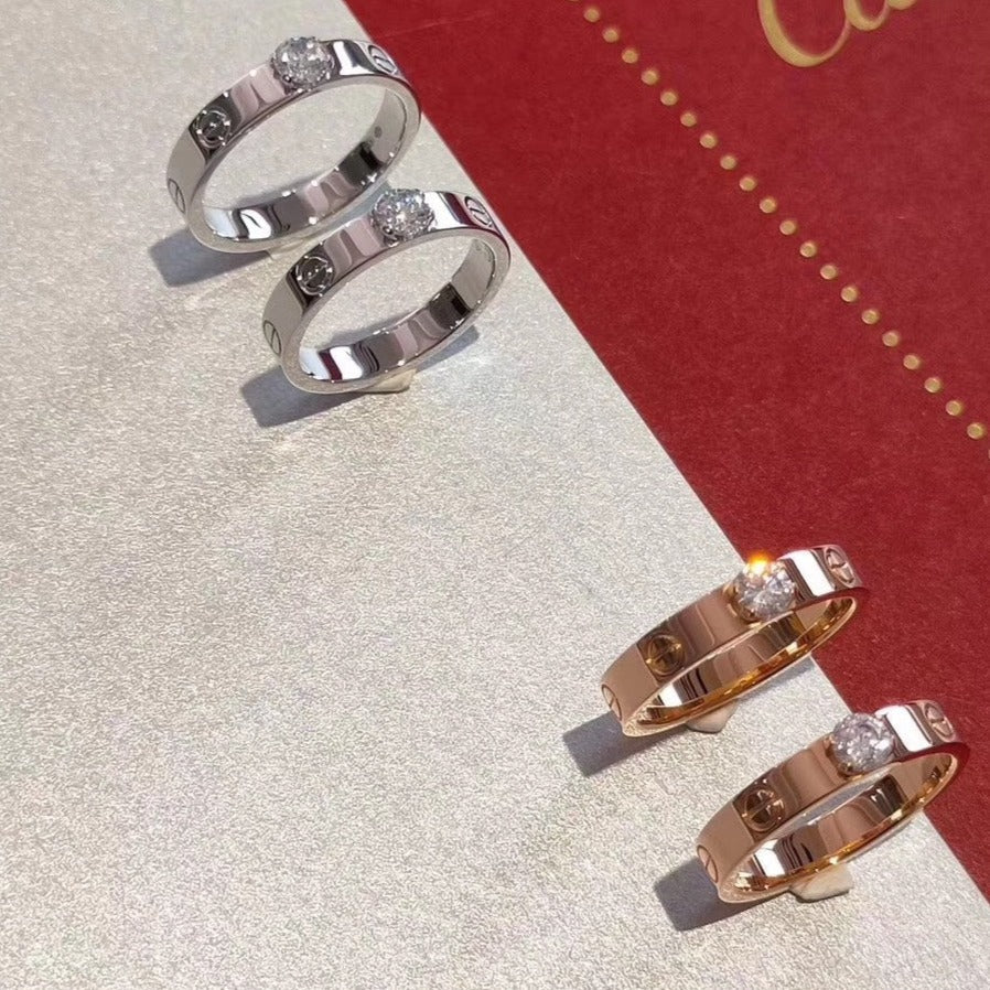 LUXEIFY LOVE RING 3.6MM 1 BIG DIAMOND