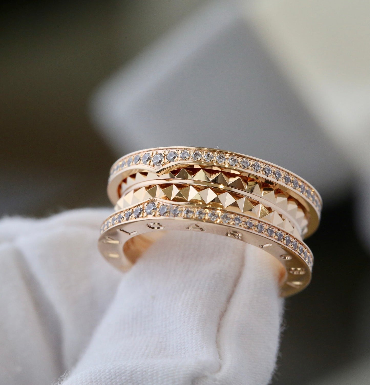 LUXEIFY ZERO 1 GOLD DIAMOND RING
