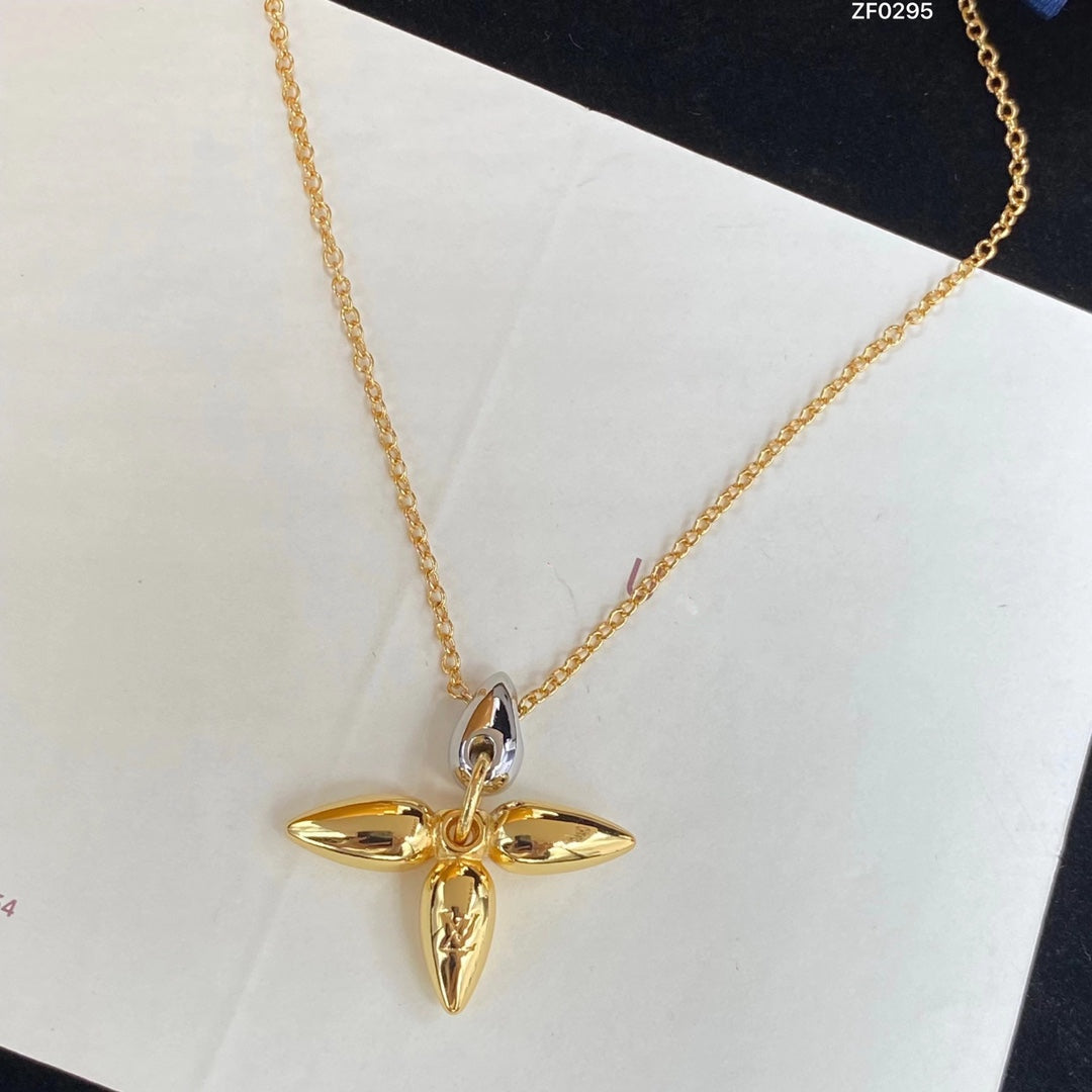 LUXEIFY LOUISETTE PEDANT GOLD NECKLACE