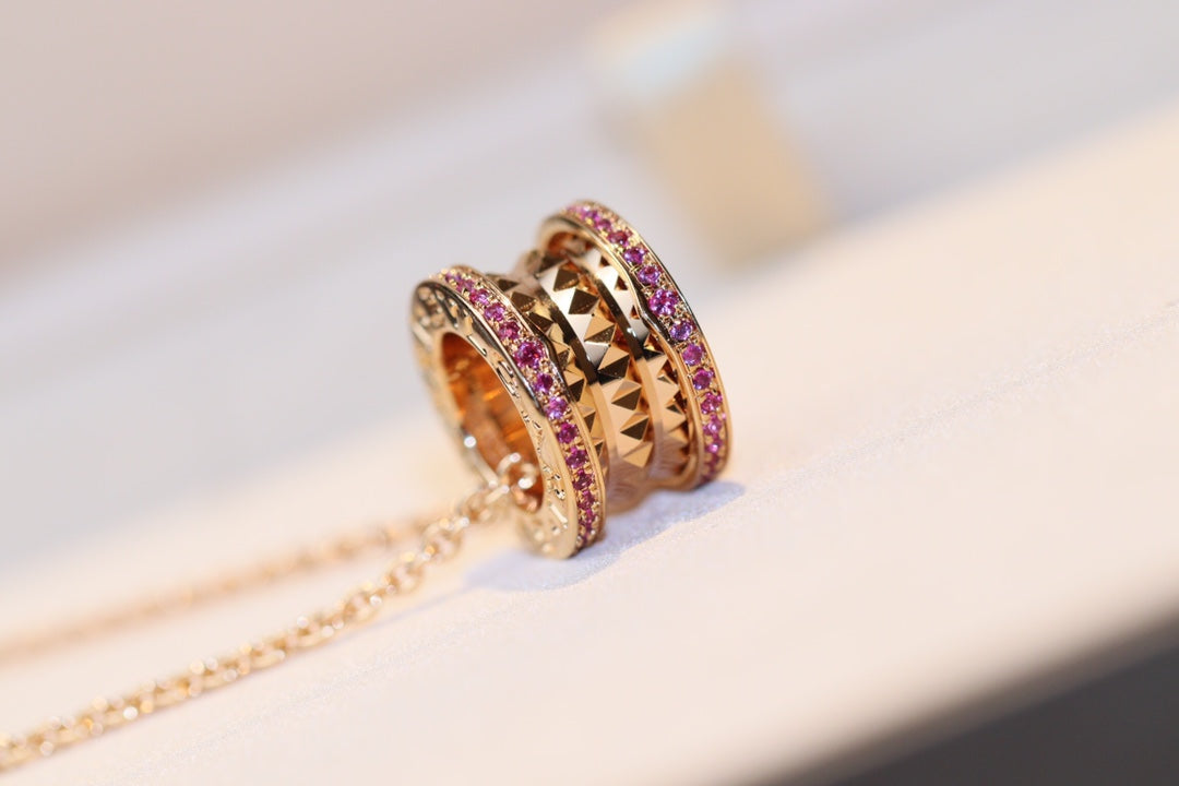 LUXEIFY ZERO 1 ROCK PINK GOLD PINK DIAMOND NECKLACE