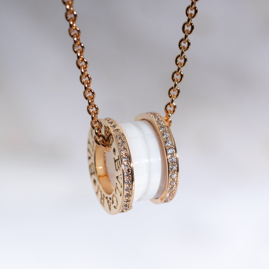 LUXEIFY ZERO 1 WHITE CERAMIC PINK GOLD DIAMOND NECKLACE
