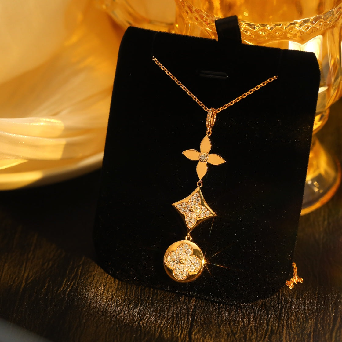 LUXEIFY STAR AND SUN DIAMOND PINK GOLD NECKLACE