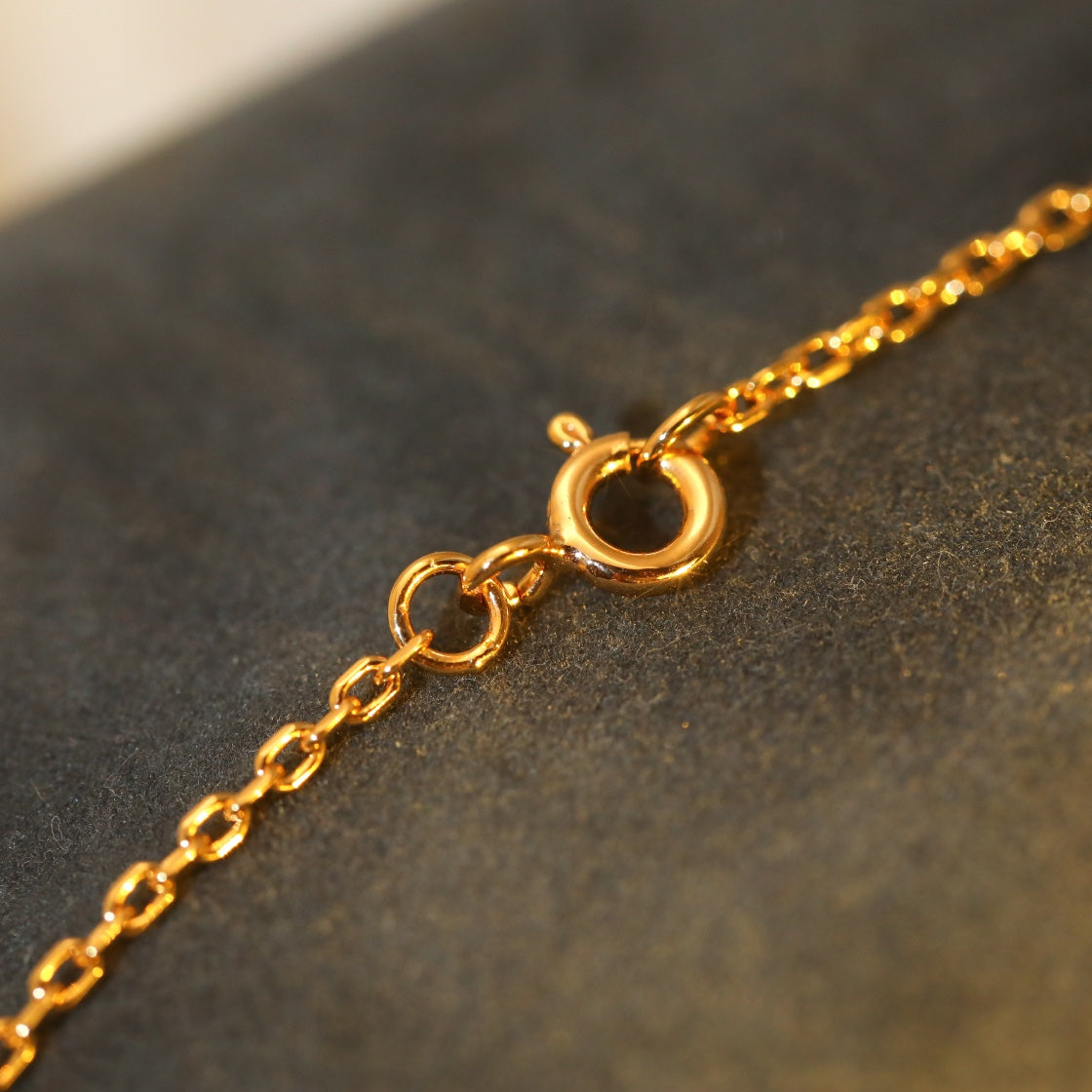 LUXEIFY SUN PEDANT PINK GOLD 1 DIAMOND NECKLACE