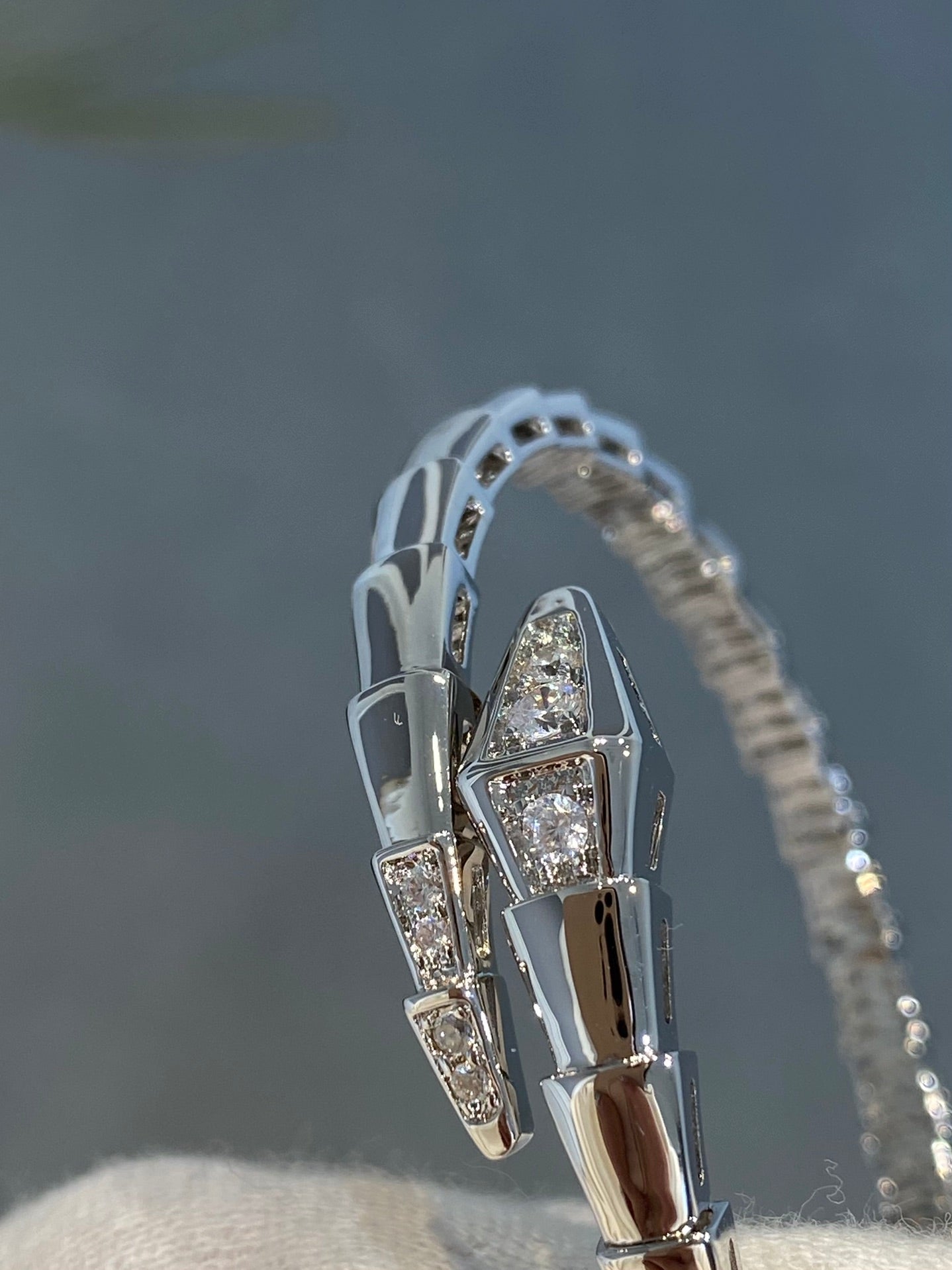 LUXEIFY SERPENTI BRACELET DIAMONDS SILVER