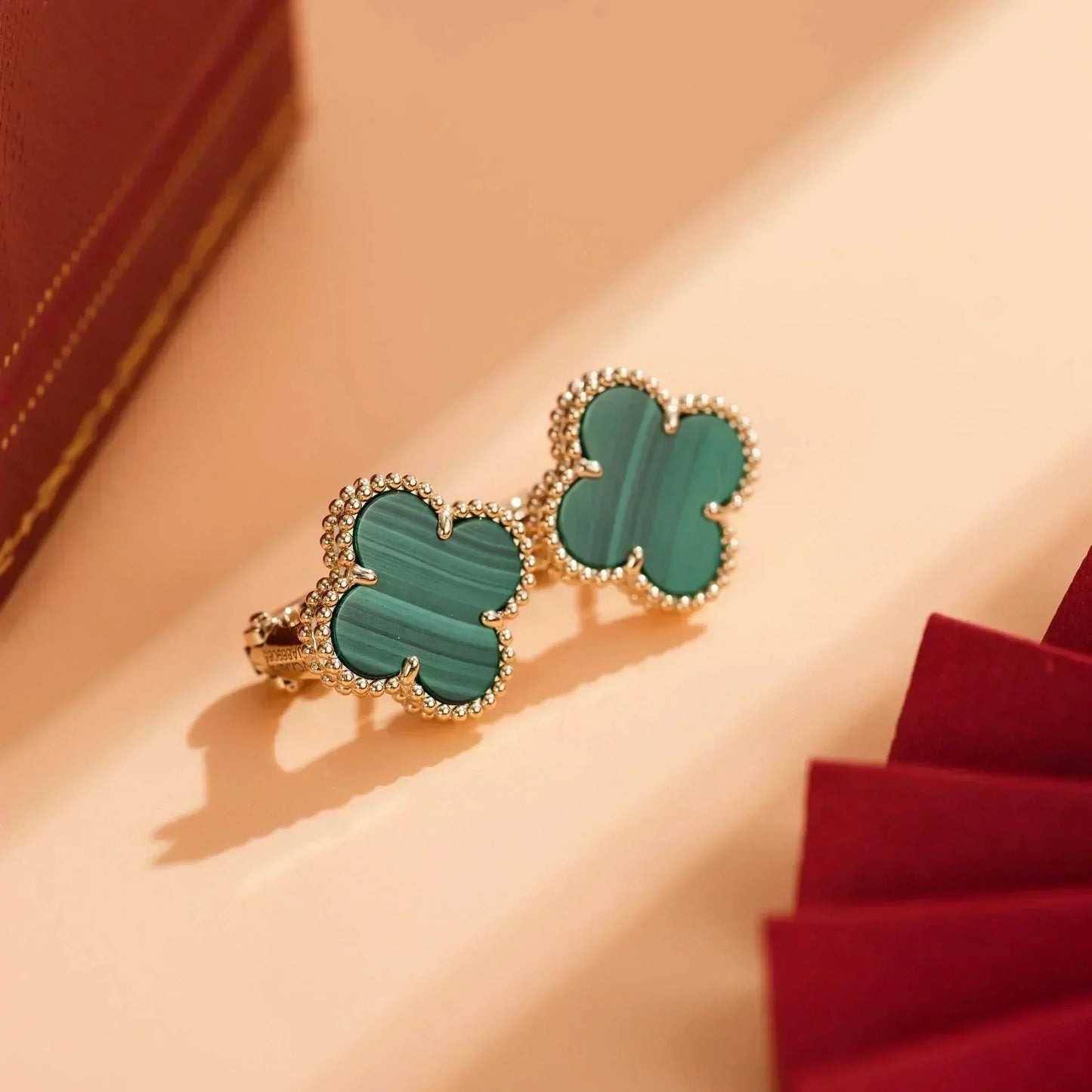 CLOVER MEDIUM 1 MOTIFS MALACHITE EARRINGS