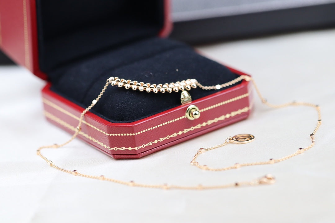 LUXEIFY CLASH PINK GOLD NECKLACE