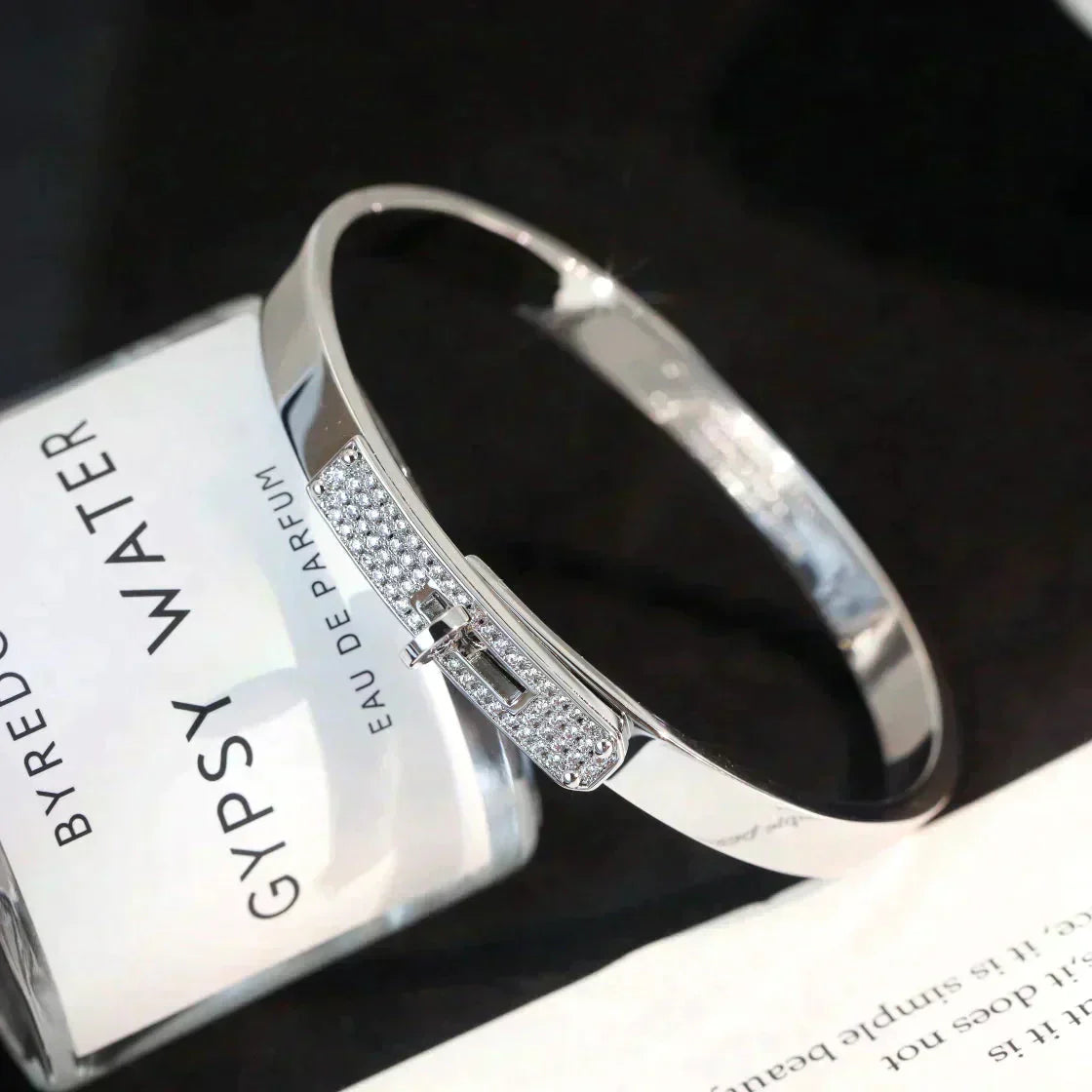 LUXEIFY KELLY SILVER DIAMOND BRACELET