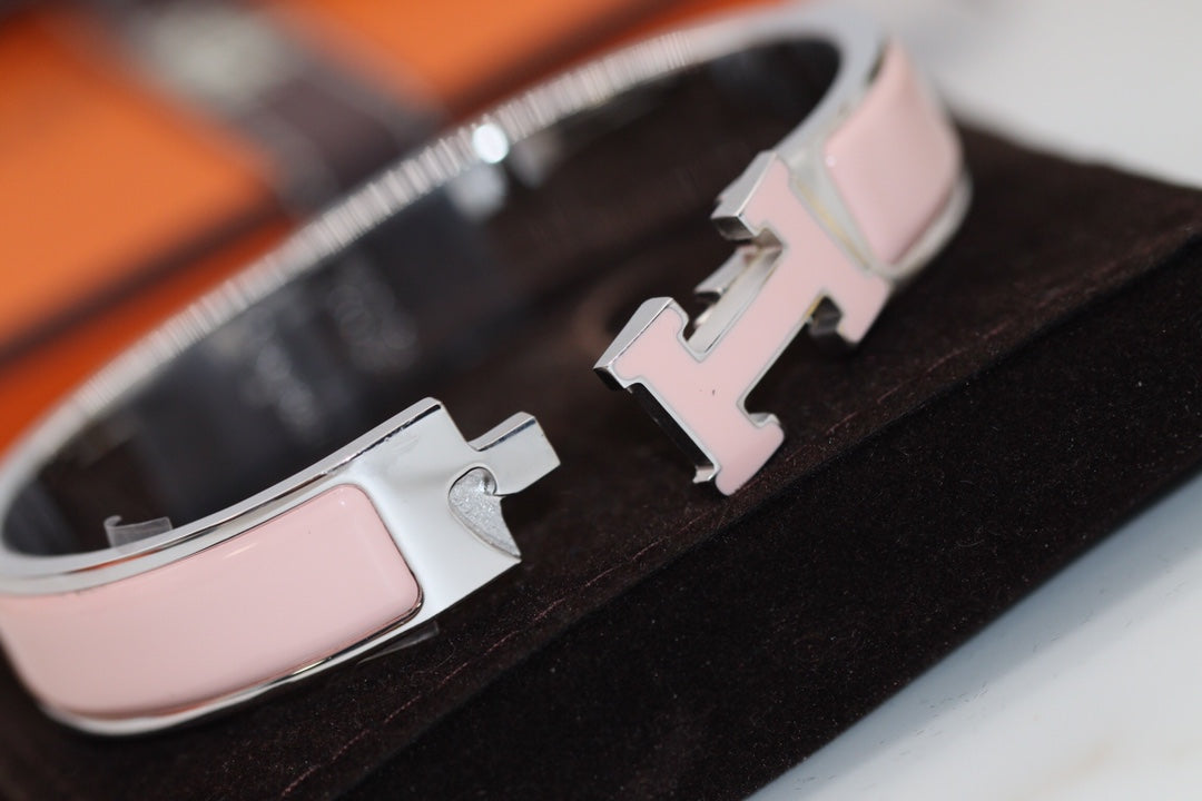 LUXEIFY H BRACELET 12MM PINK