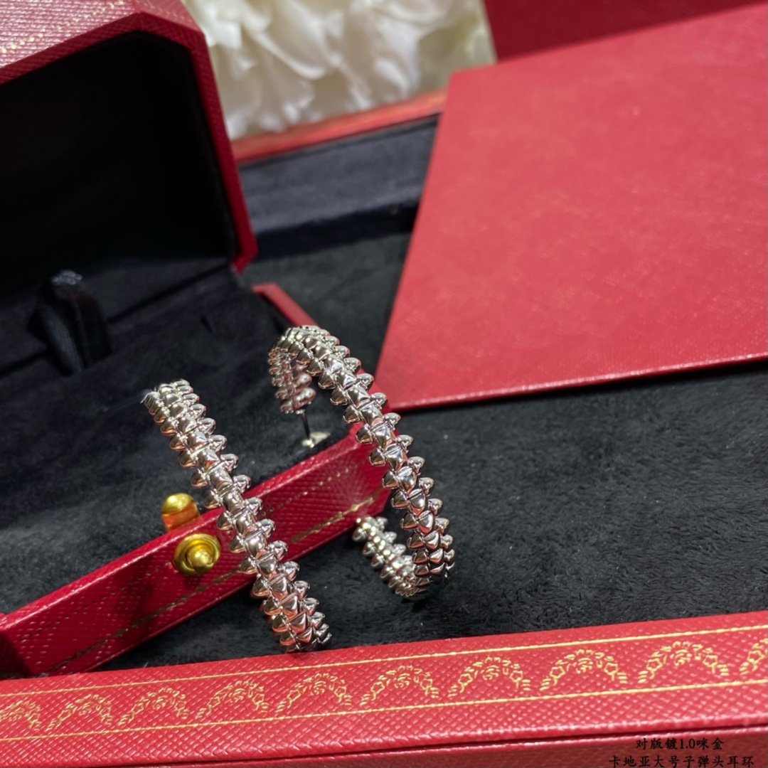 LUXEIFY CLASH LARGE HOOP EARRINGS