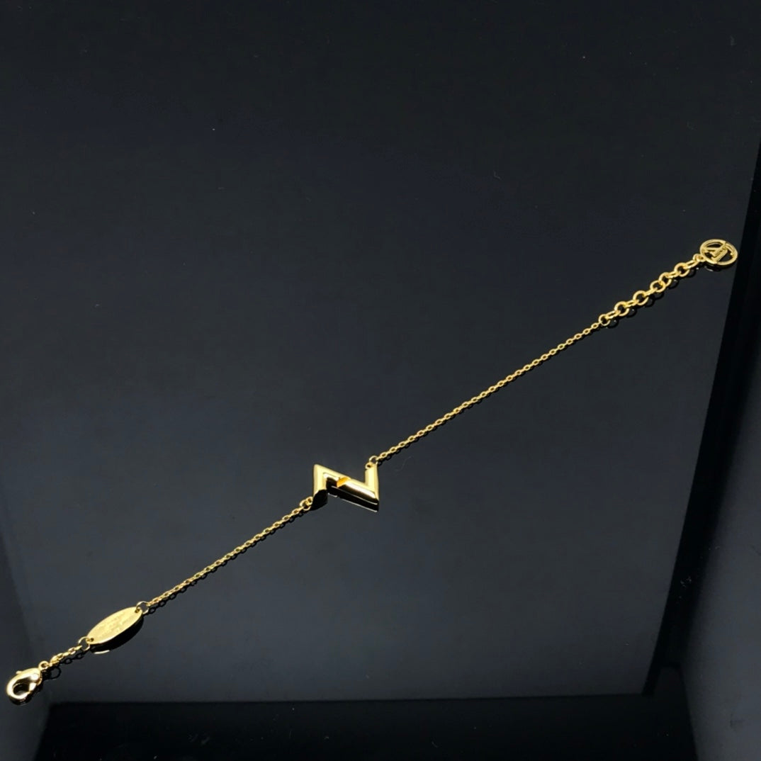 LUXEIFY VOLT LV LOGO BRACELET