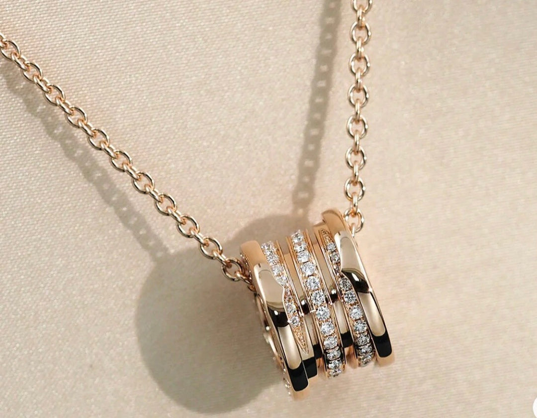 LUXEIFY ZERO 1 PINK GOLD DIAMOND NECKLACE