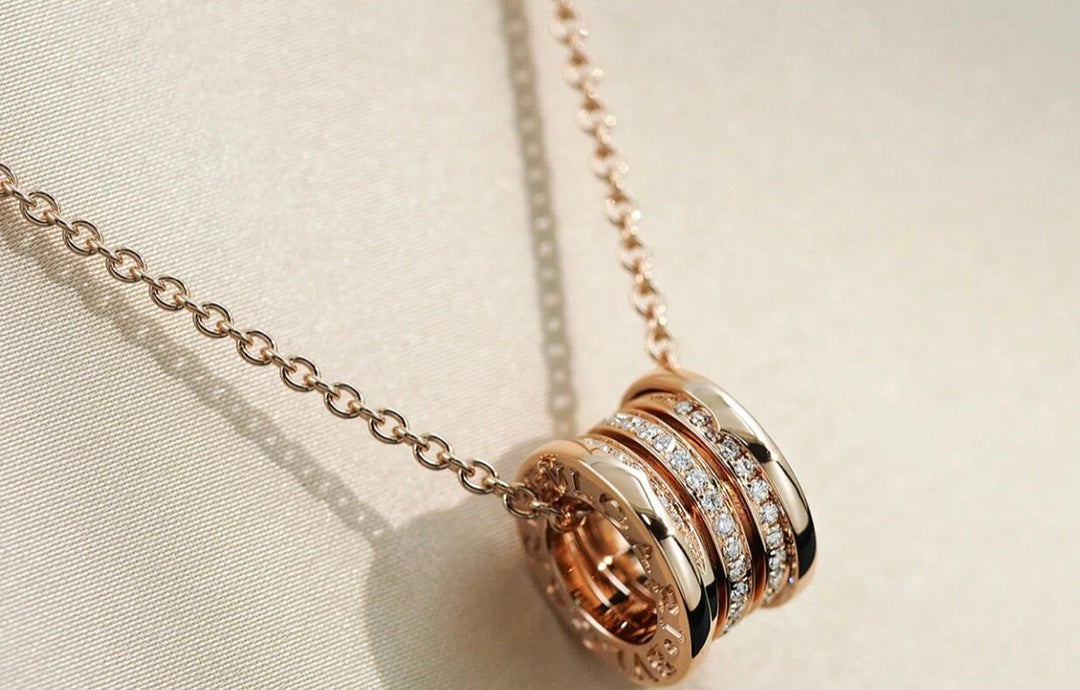 LUXEIFY ZERO 1 PINK GOLD DIAMOND NECKLACE