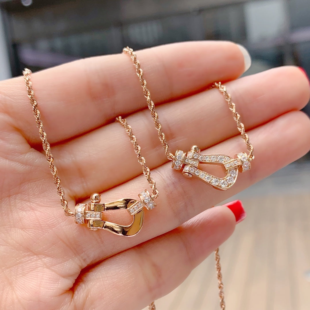LUXEIFY FORCE 10 PINK GOLD DIAMOND NECKLACE