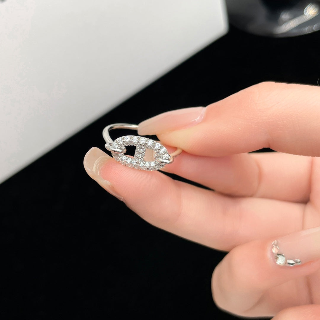 LUXEIFY RONDE SMALL SILVER DIAMOND RING