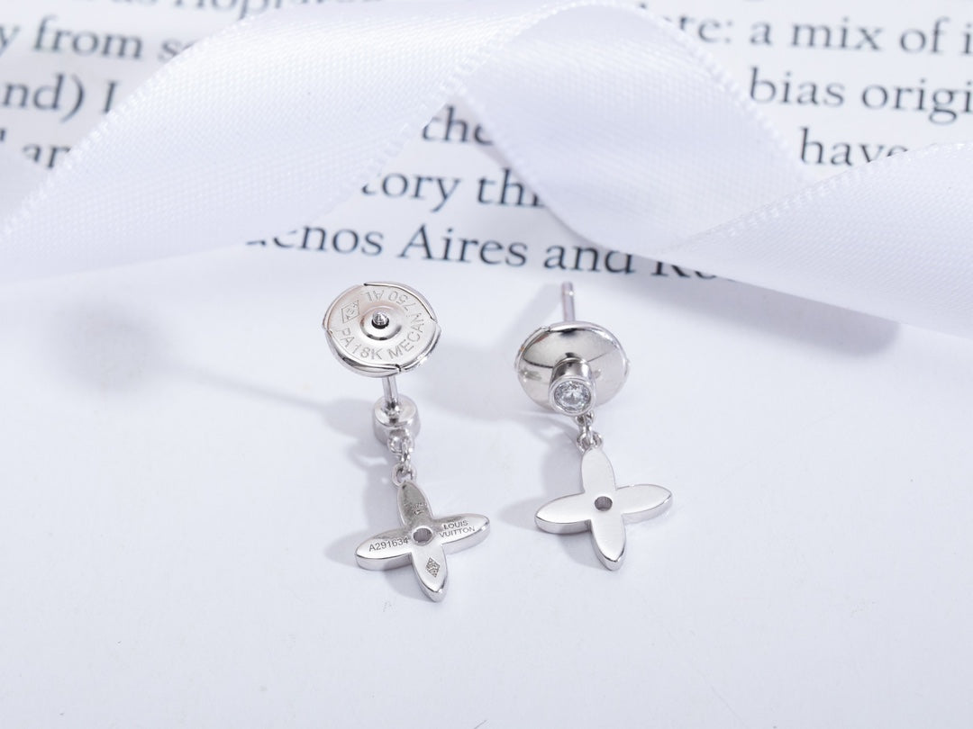 LUXEIFY VIDYLLE SILVER DIAMOND MINI DROP EARRINGS