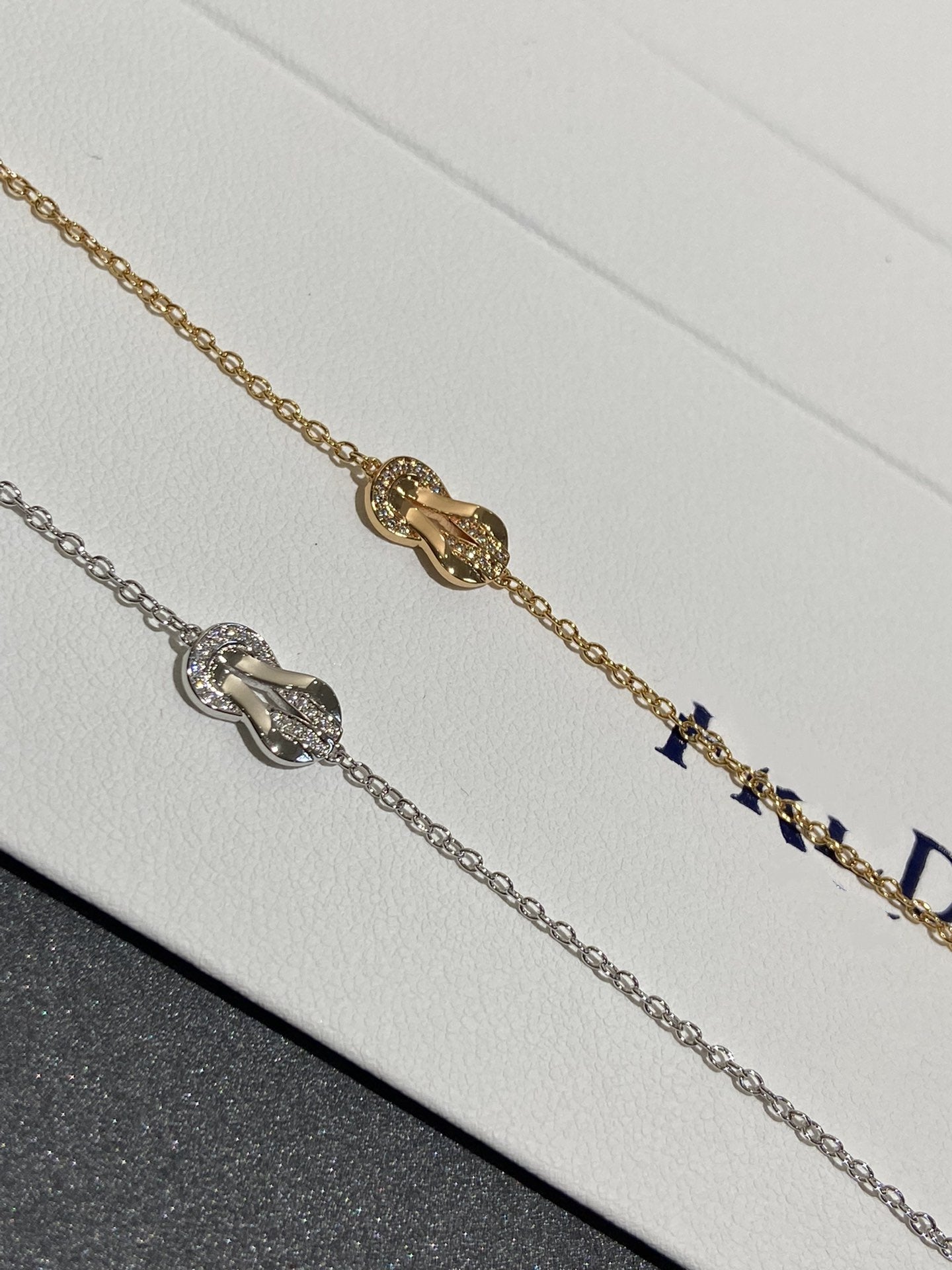 LUXEIFY CHANCE INFINIE DIAMOND BRACELET