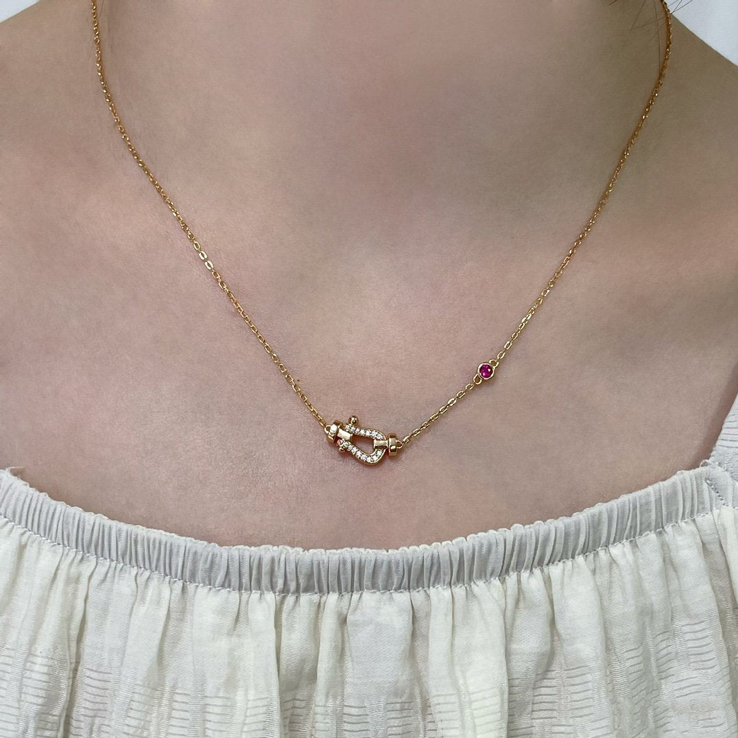 LUXEIFY FORCE 10 DIAMOND PINK GOLD NECKLACE