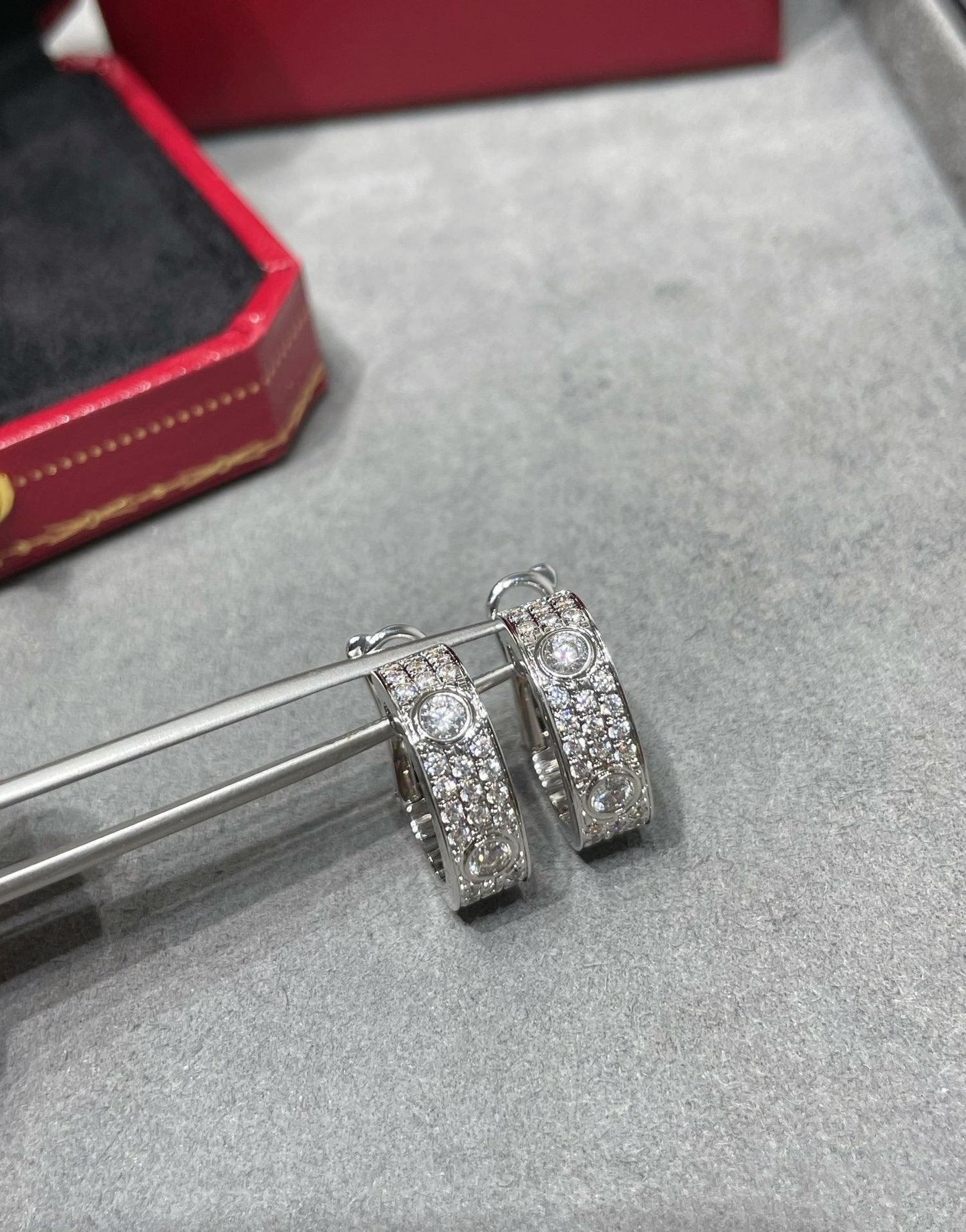 LUXEIFY LOVE 5.5MM DIAMOND PAVED EARRINGS
