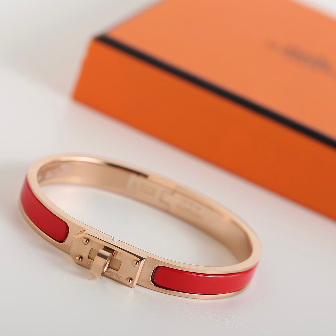 LUXEIFY HM KELLY RED BRACELET
