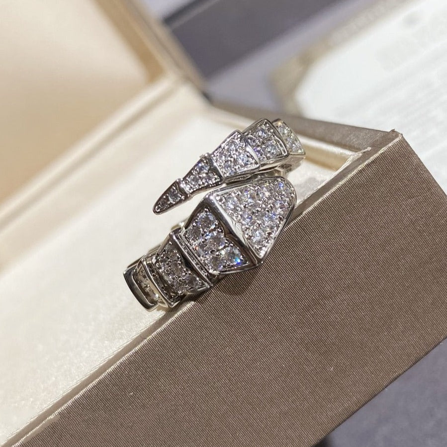 LUXEIFY SERPENTI LARGE RING SILVER DIAMOND PAVED