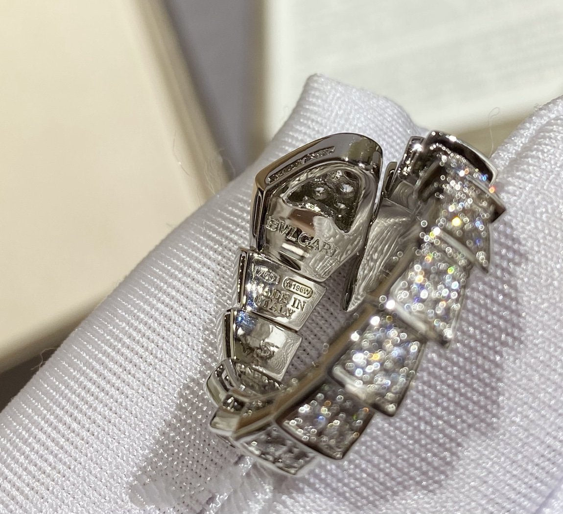 LUXEIFY SERPENTI LARGE RING SILVER DIAMOND PAVED