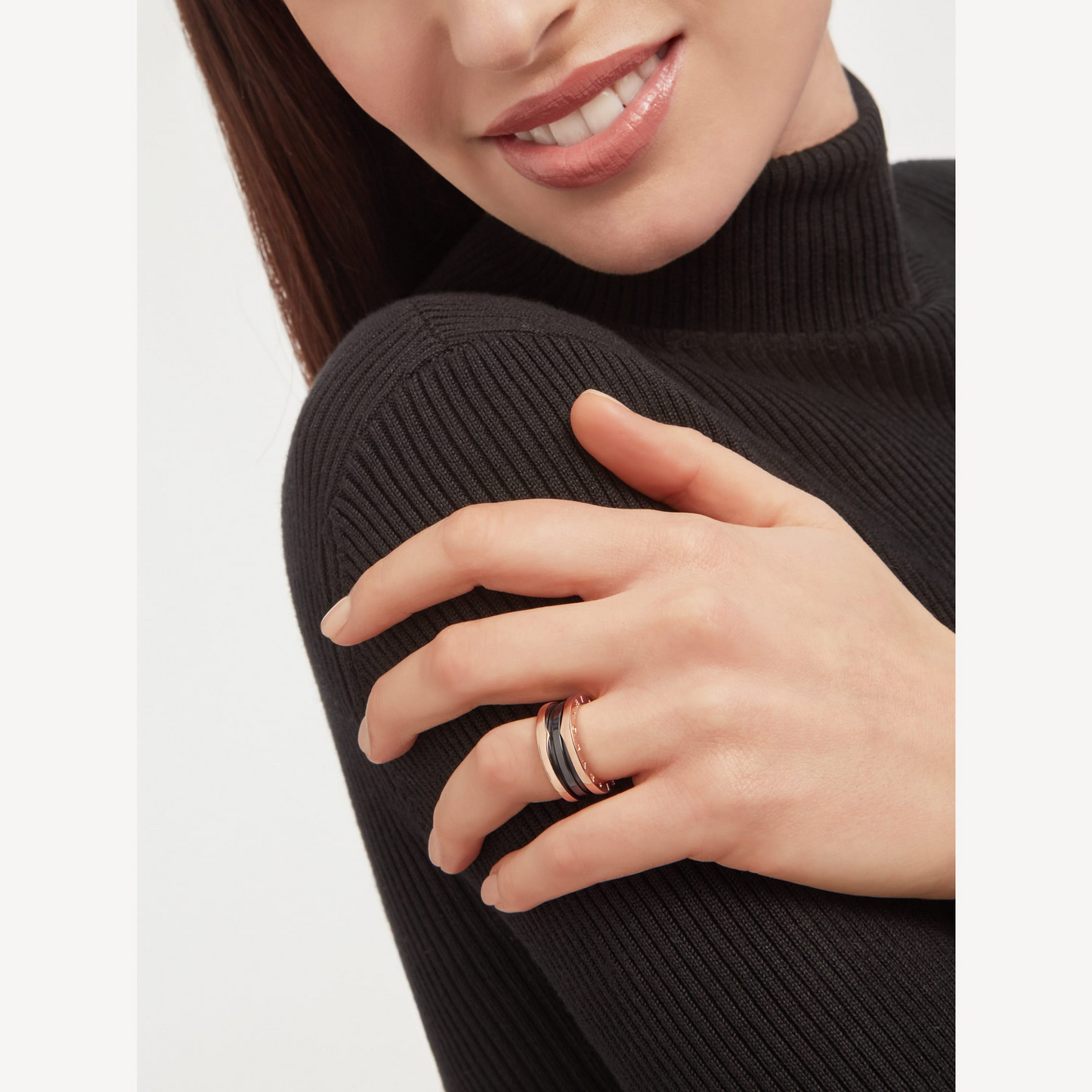 LUXEIFY ZERO 1 TWO-BAND LOOPS AND BLACK CERAMIC PINK GOLD RING