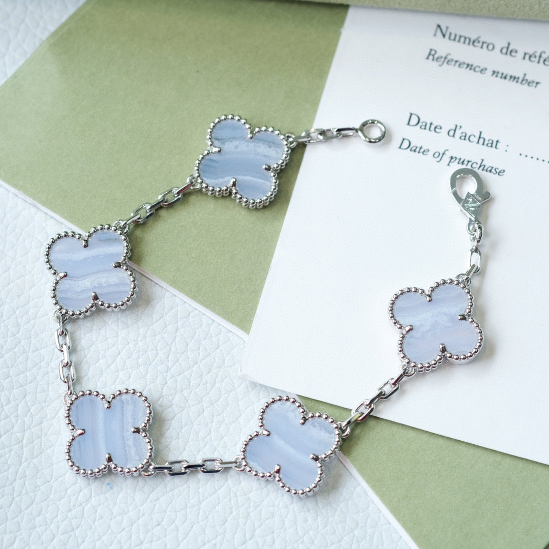 CLOVER 5 MOTIF PURPLE CHALCEDONY BRACELET SILVER