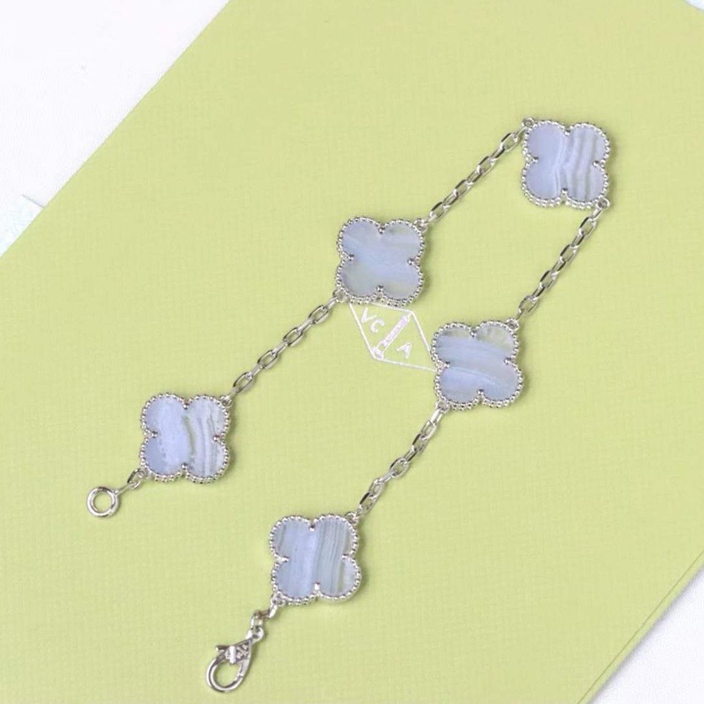 CLOVER 5 MOTIF PURPLE CHALCEDONY BRACELET SILVER