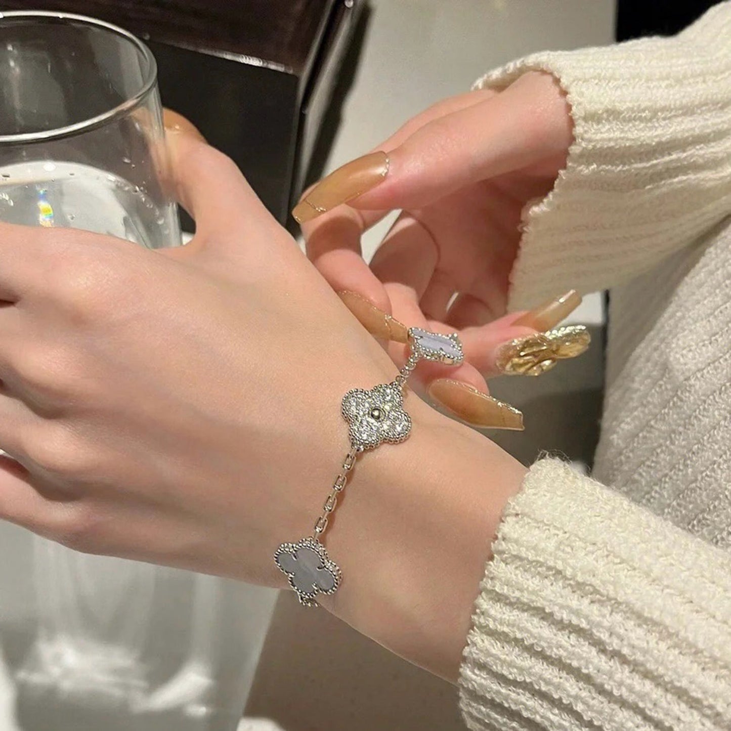 CLOVER 5 MOTIF DIAMOND PURPLE CHALCEDONY BRACELET SILVER