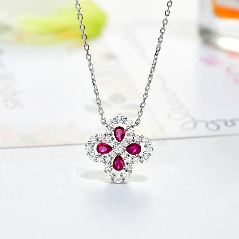 COLLAR LUXEIFY CON BUCLE Y DIAMANTE DE 16 MM CON MOTIVOS COMPLETOS, MÚLTIPLES COLORES