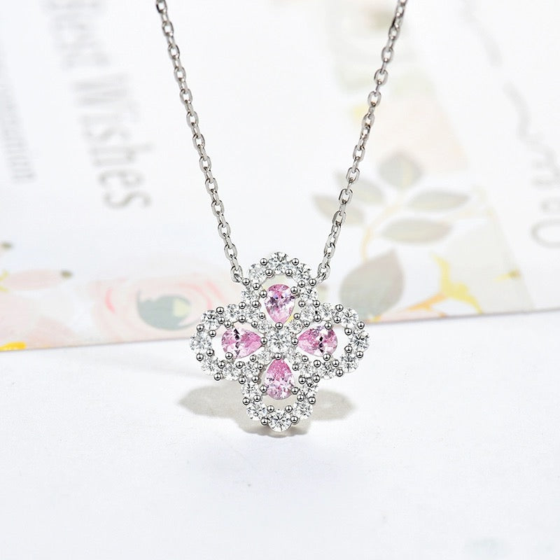 COLLAR LUXEIFY CON BUCLE Y DIAMANTE DE 16 MM CON MOTIVOS COMPLETOS, MÚLTIPLES COLORES