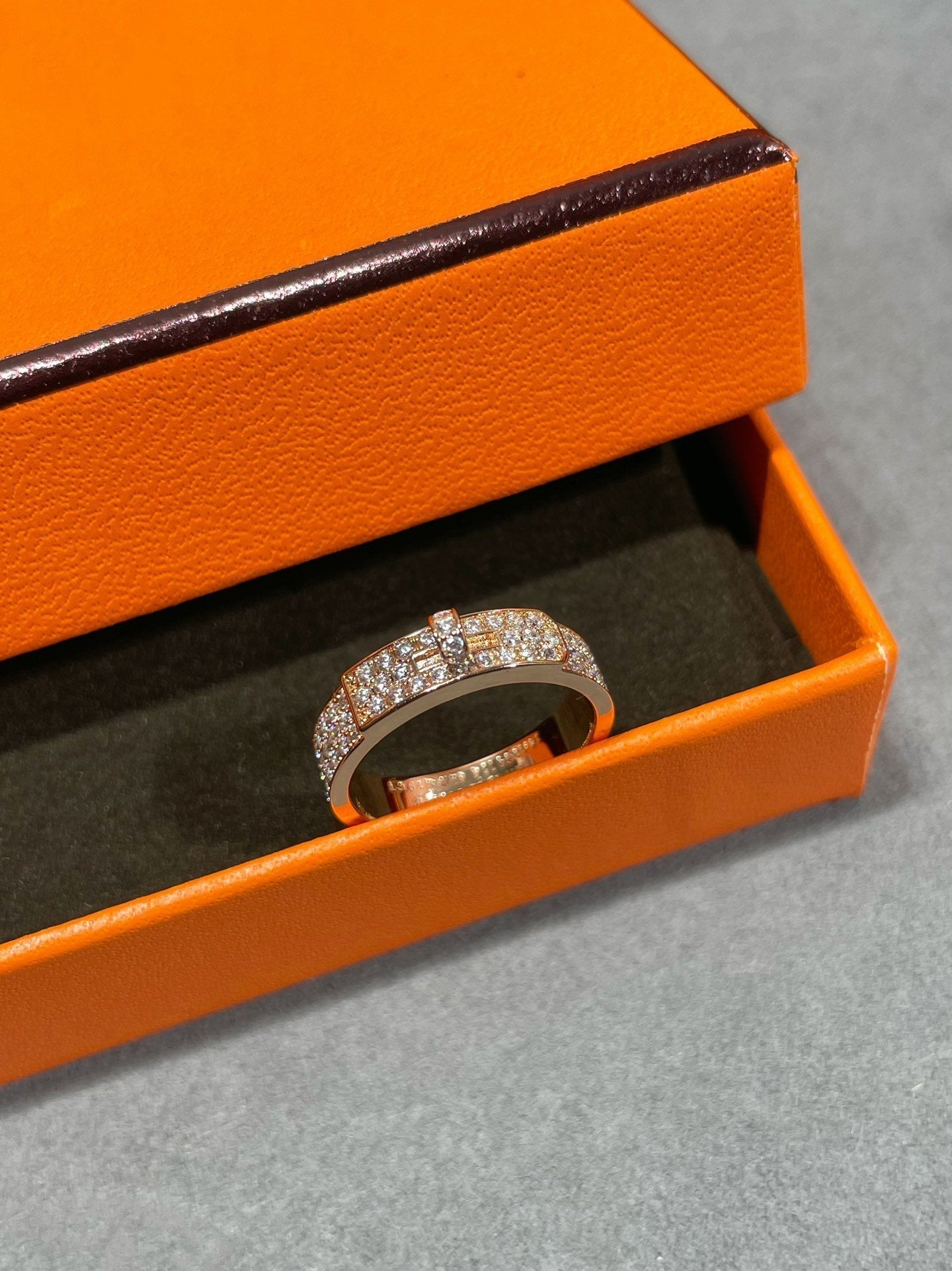 LUXEIFY KELLY PINK GOLD DIAMOND RING