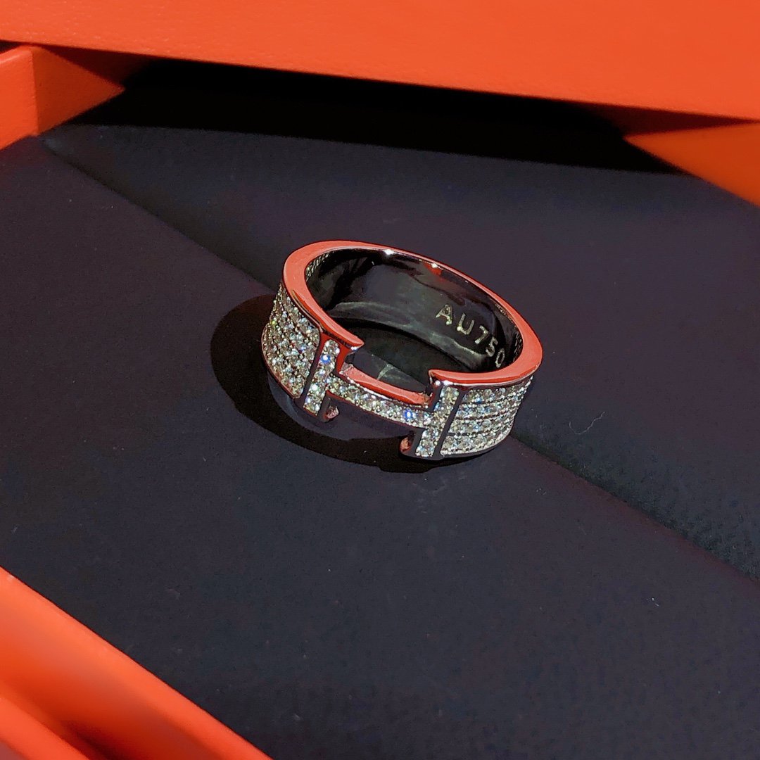 LUXEIFY H RING FULL DIAMOND