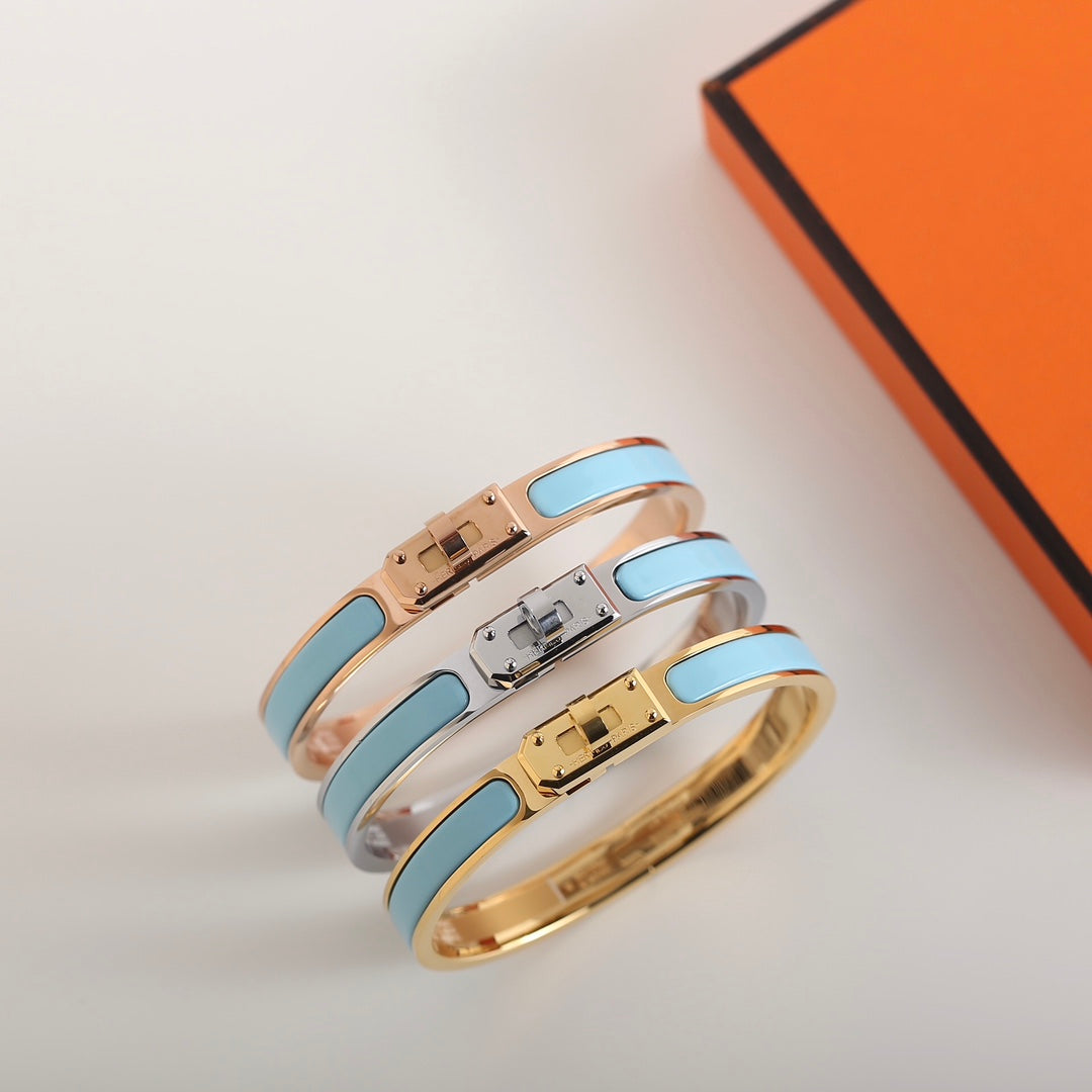 LUXEIFY HM KELLY CLOUD BLUE BRACELET